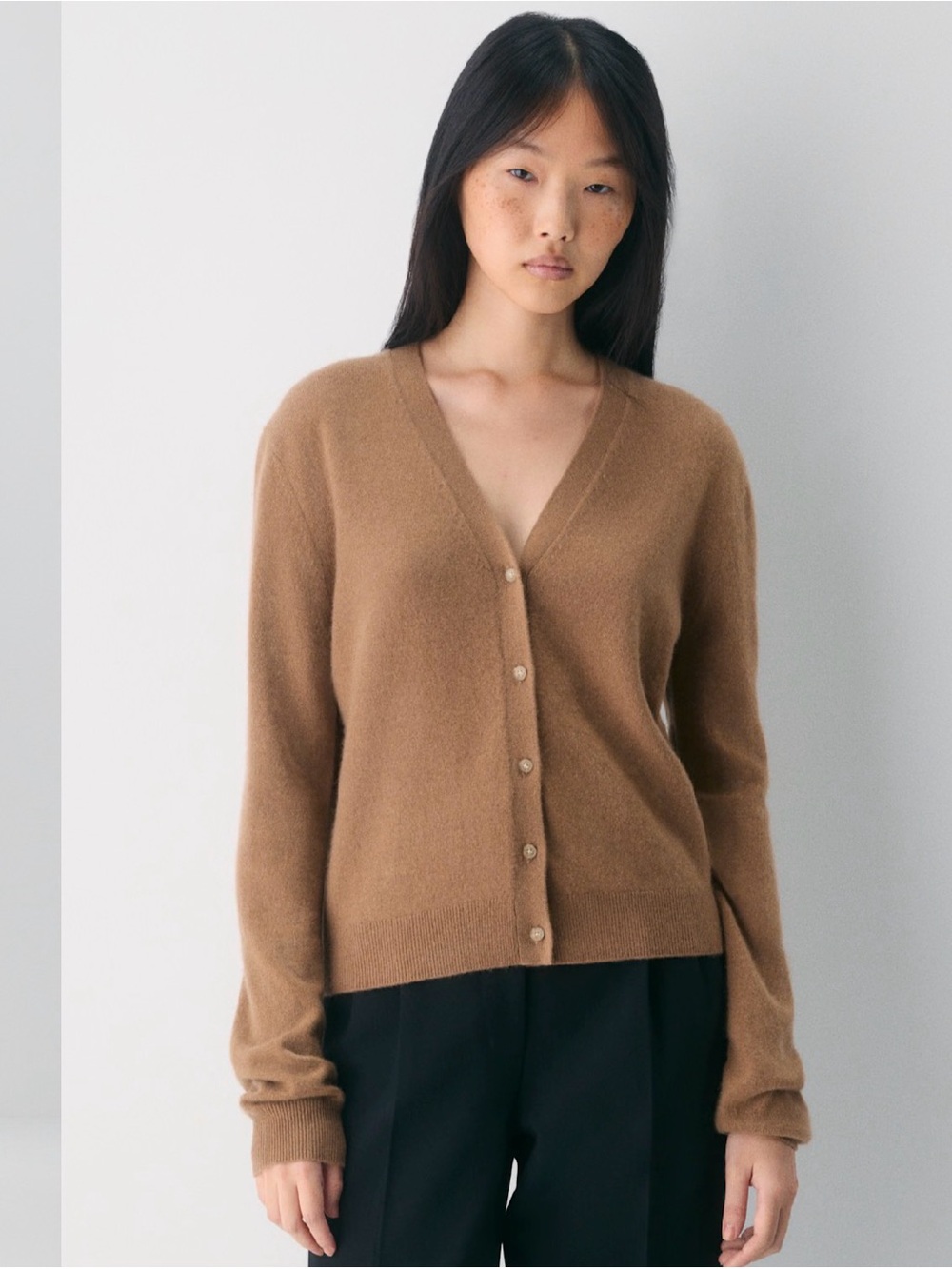 Aritzia Babaton Bare Cashmere V-Neck in Seville Colour Cardigan 100% Cashmere